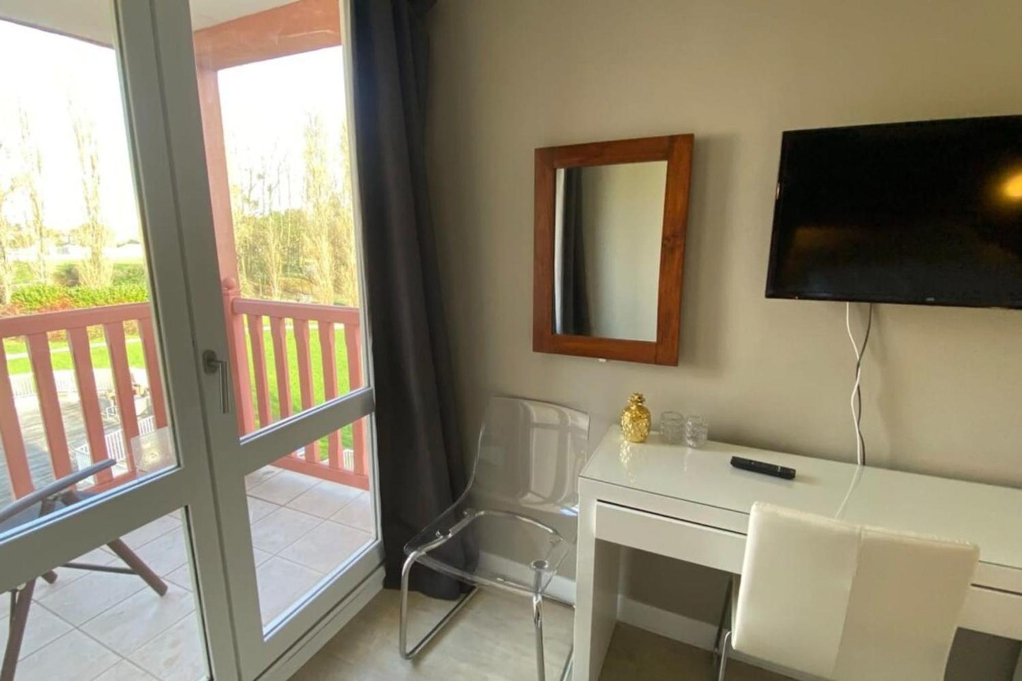 Very Nice 6 Person Apart With Swimming Pool Tennis Court And Car Park 202 Le Touquet Ngoại thất bức ảnh